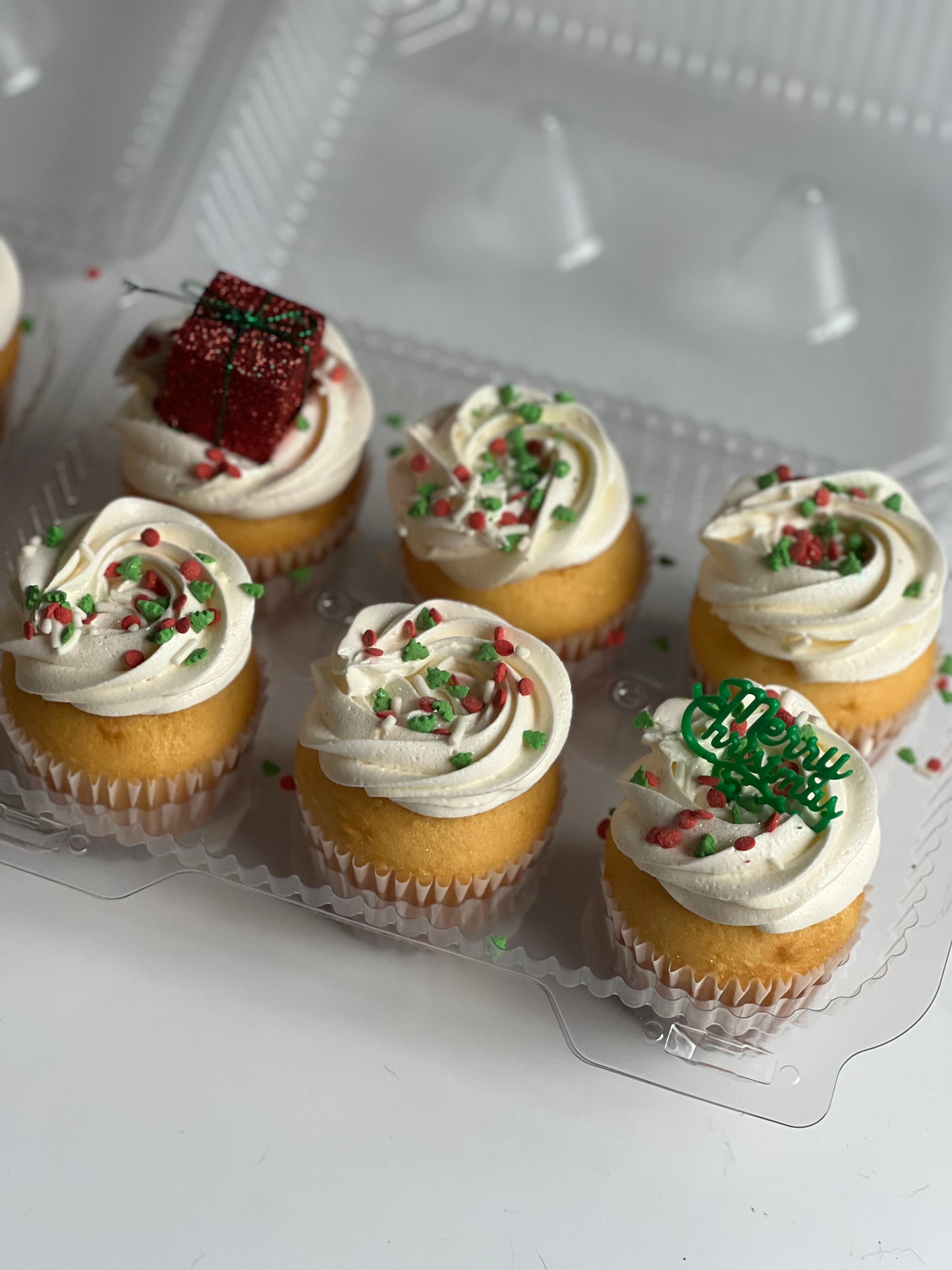 Christmas cupcakes 6 pack