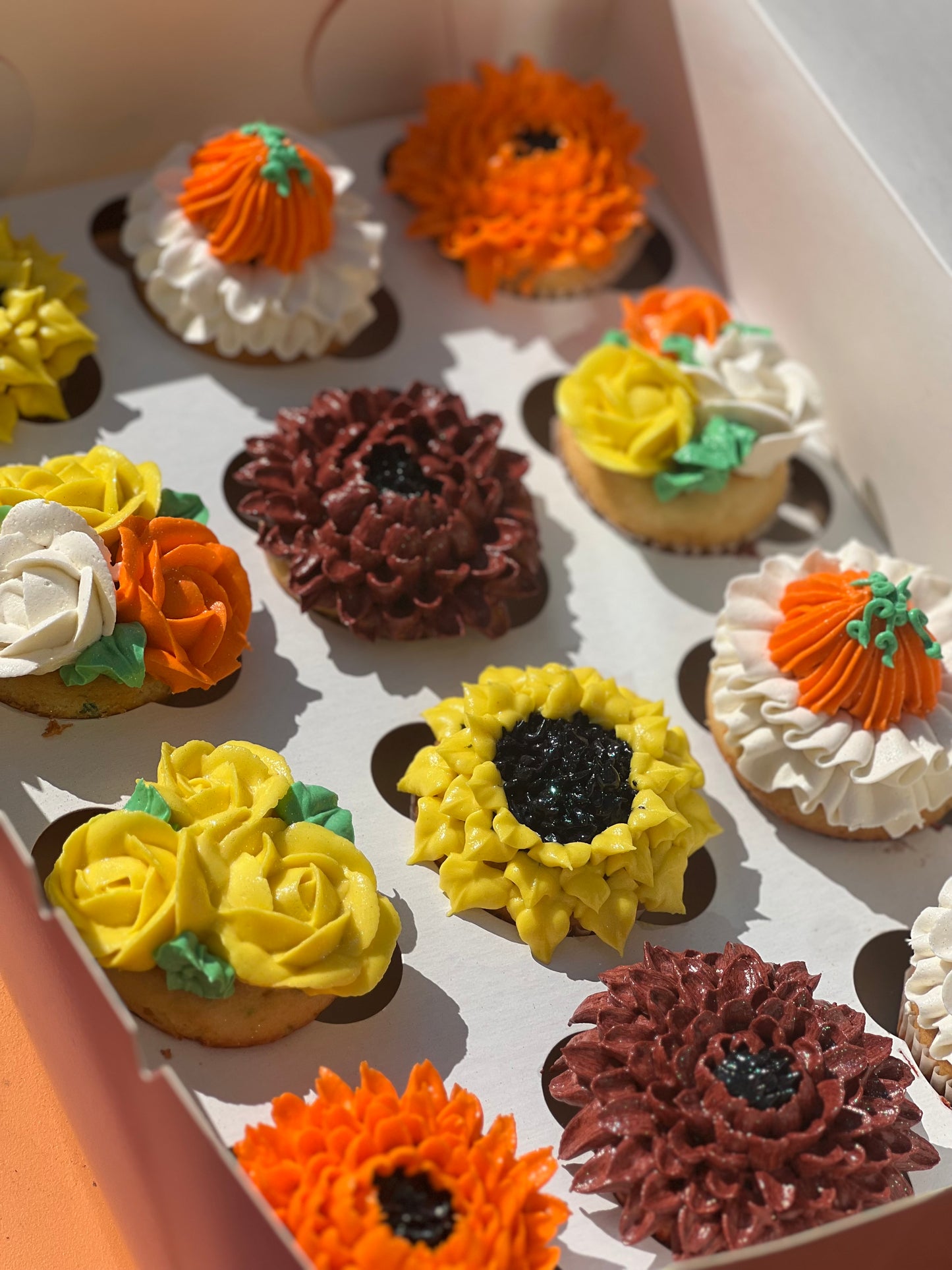 12 fall cupcakes